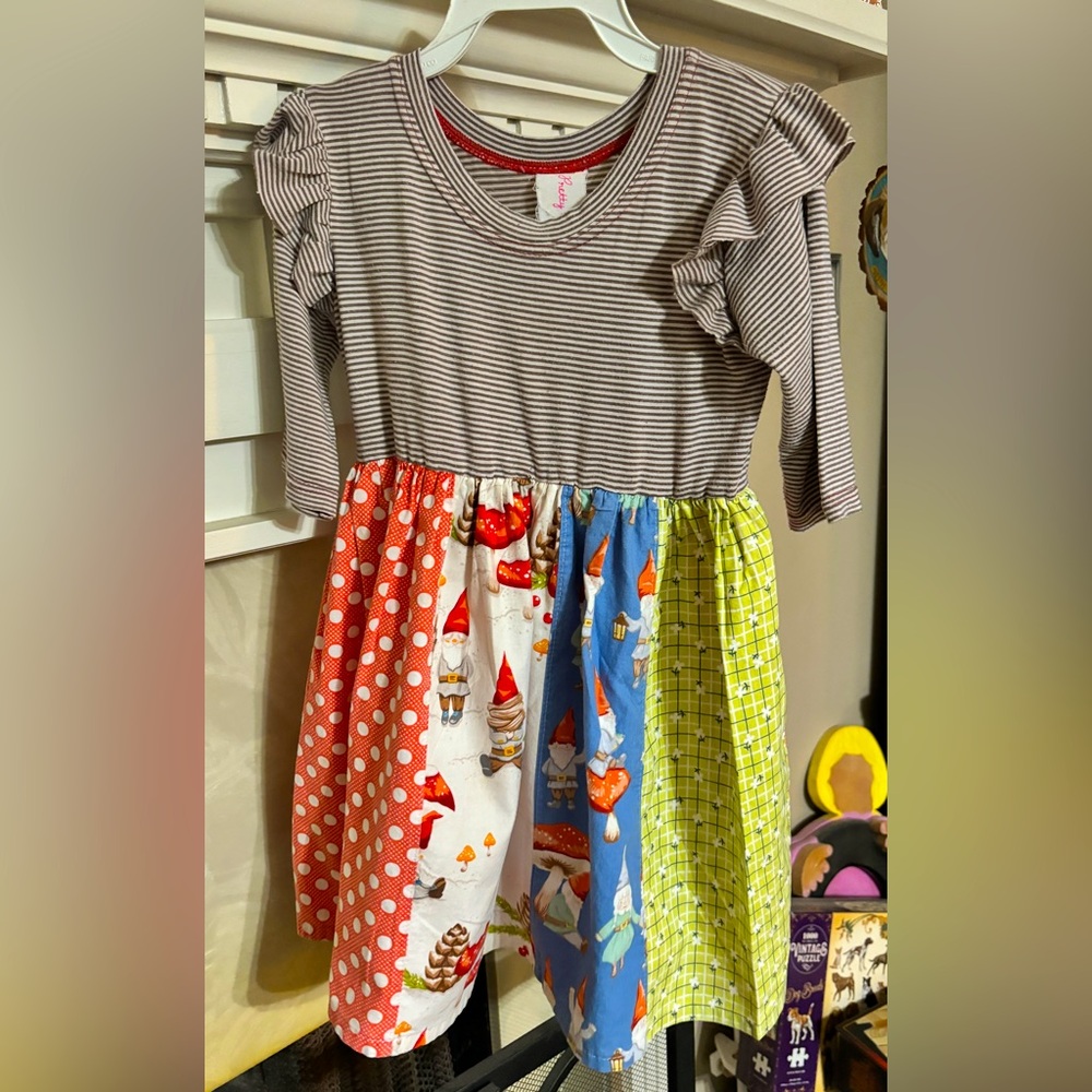 Girls dress, by Pretty Me, Size 4. Slight discoloration/flaw see photos.